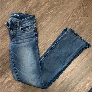 American eagle size 4 kick boot jeans